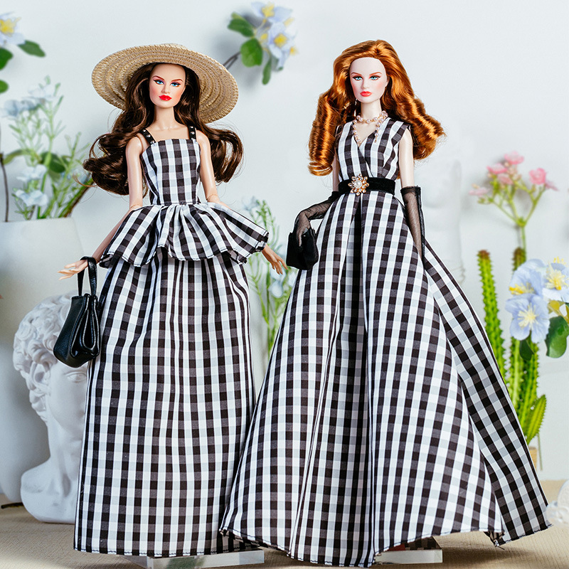 Vintage Fashion Dolls - Setelan Pakaian Boneka Supermodel 32Cm Set