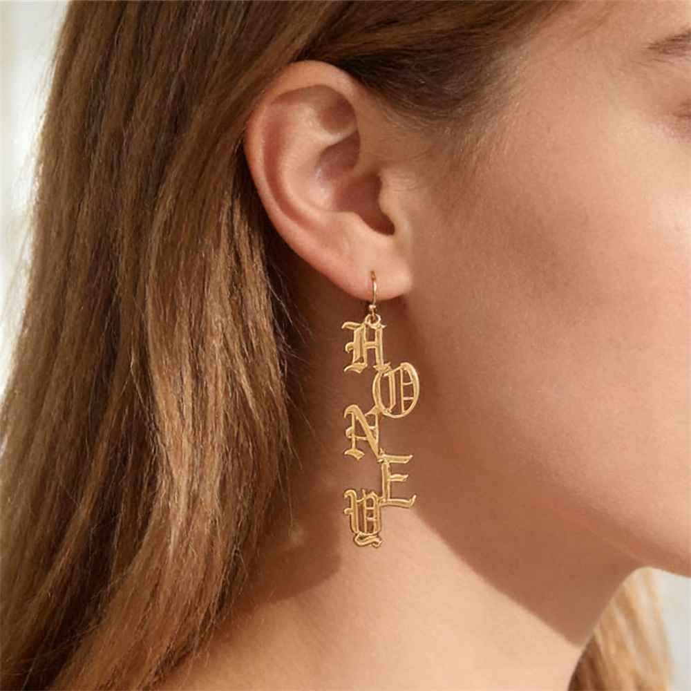 Vintage Fashion Font - Anting Gantung Huruf Madu Vertikal Warna