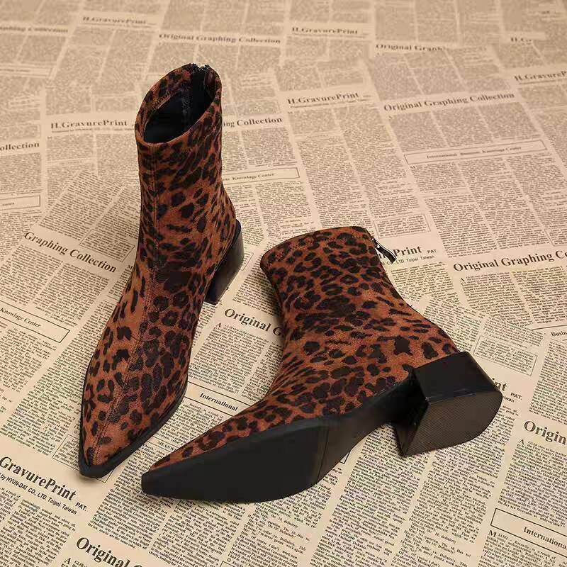 Sepatu Bot Wanita Hak Rendah M - Vintage Fashion Dress ulasan dan harga